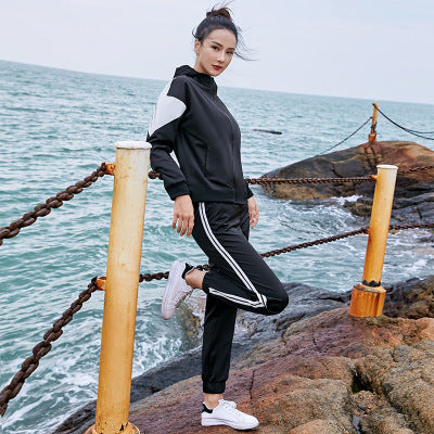 Women's Sport Suit | Stylish Coat and Pants for Active Lifestyle